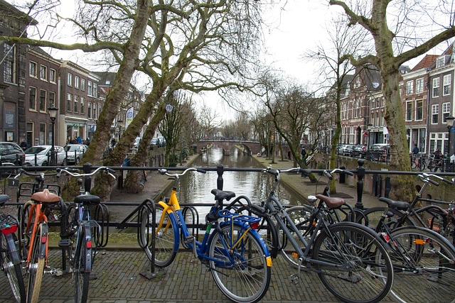 Utrecht discount flights